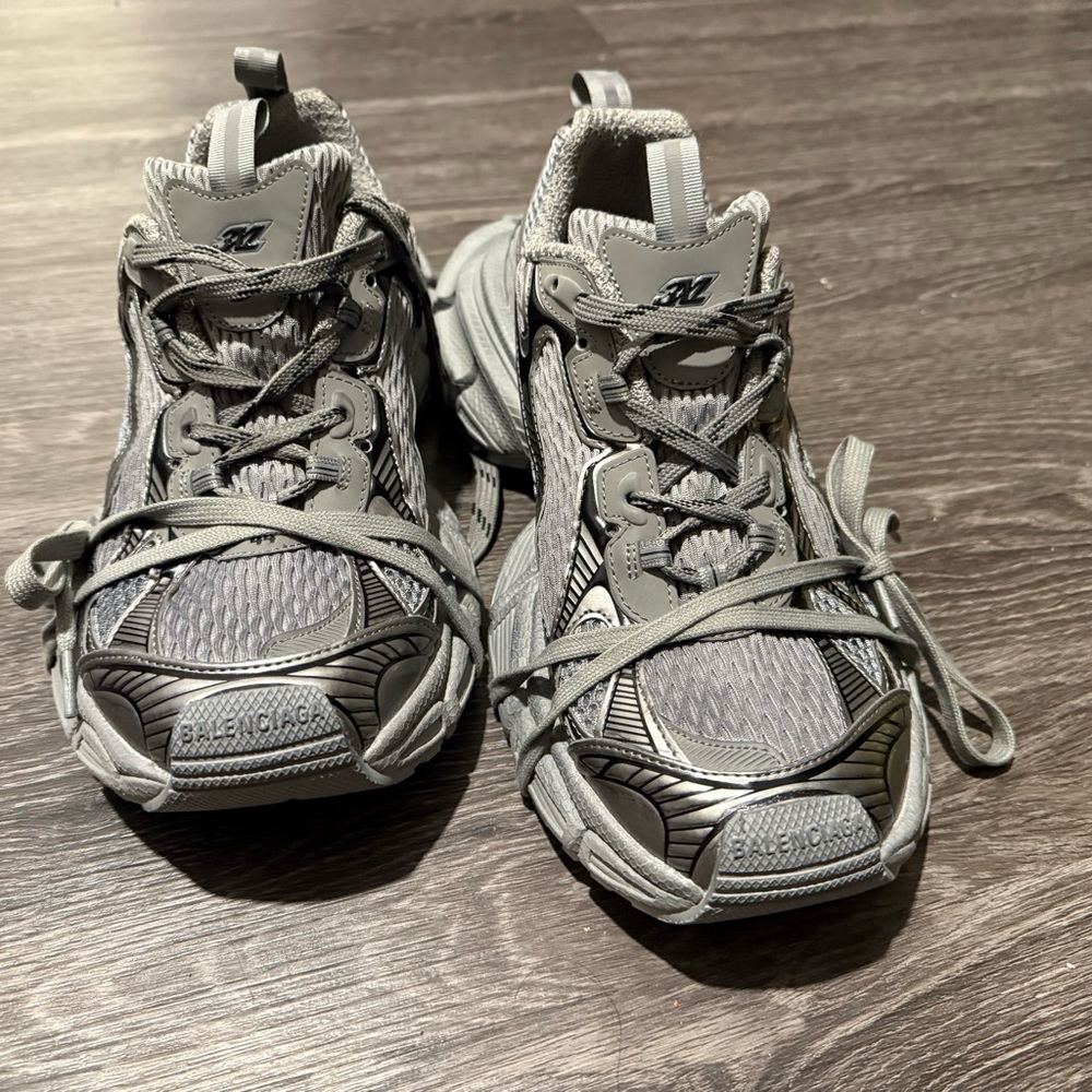 Balenciaga 3XL MEN fray